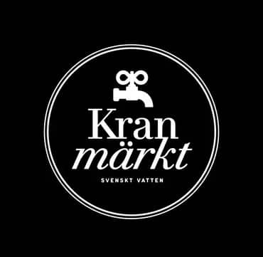 Logotype: Kranmärkt, Swedish water, with a tap in a white circle