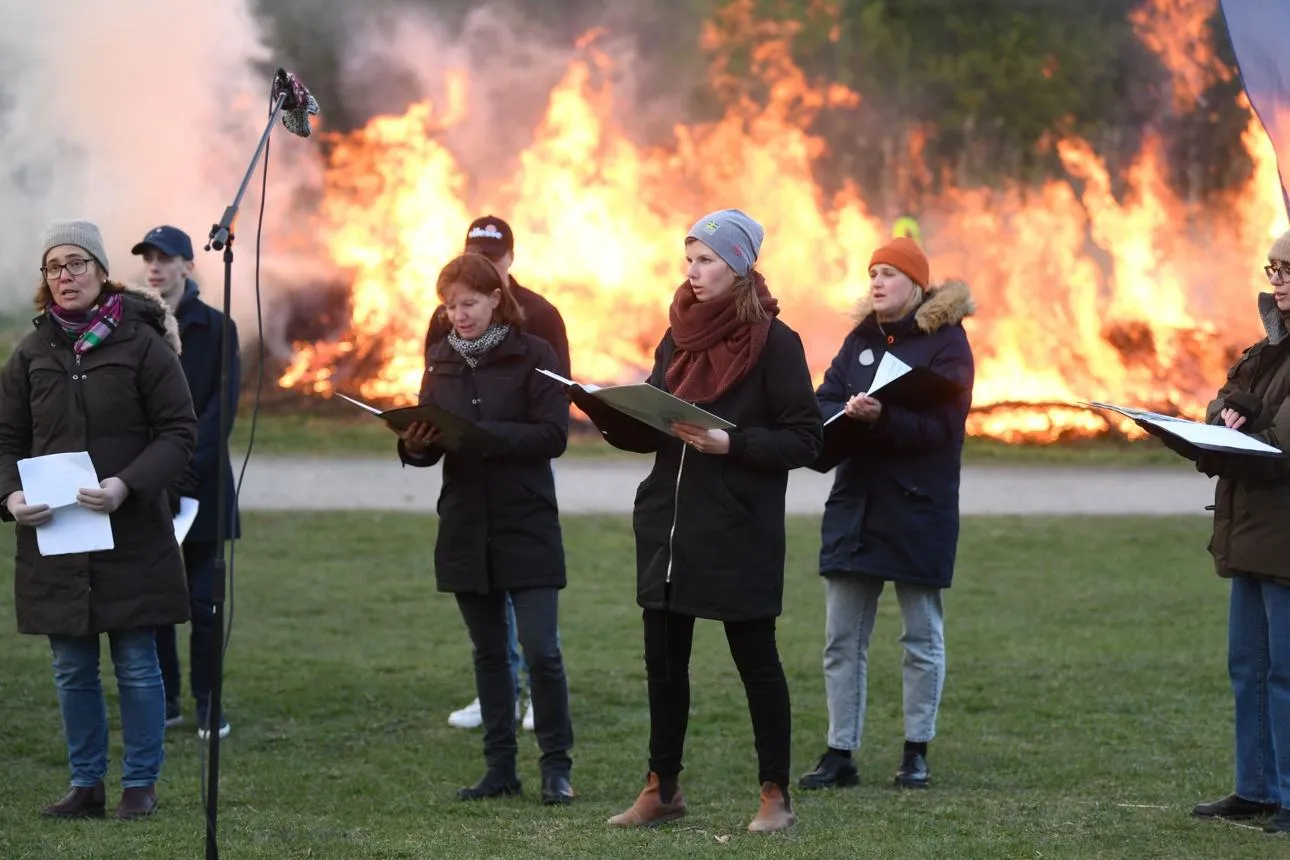 🔥 Valborg – mellan mörker och ljus